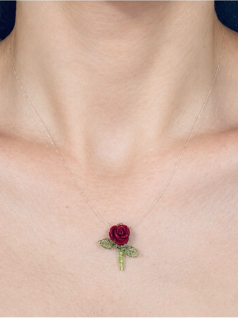 Enchanted rose feom Beauty and Best🌹 Pendant Necklace